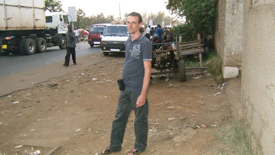 Am Rande des Kibuye Marktes