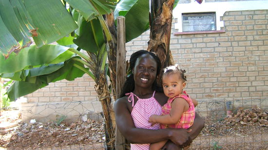 Carol und Kimmy mit neuer Frisur