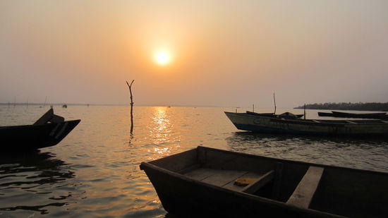 Das strittige Foto vom Sonnenuntergang über den Togosee