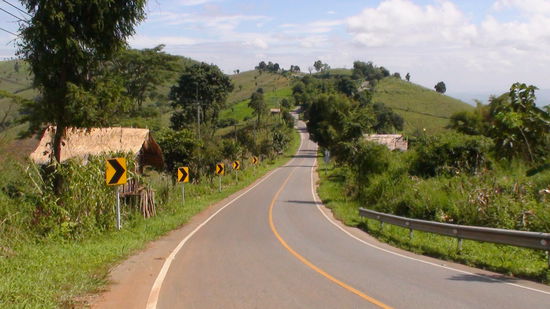 Auf dem Berg-Grat hinter Mae Salong