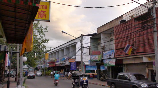 Gewitterwolken ueber Chiang Mai, ein paar Minuten spaeter hats gewaltig geschuettet