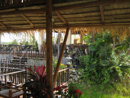 Das Restaurant auf dem See (ist alles auf Stelzen gebaut)