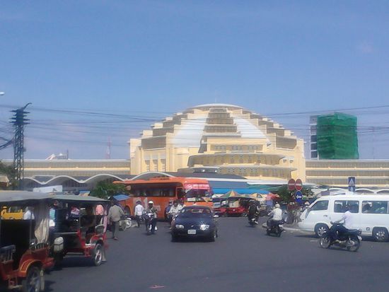 Markt in Phnom Penh - Umstiegspunkt
