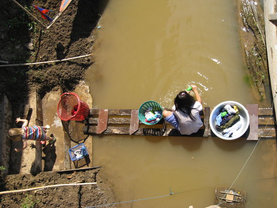 Waschtag.... und zwar unsere Waesche!!!