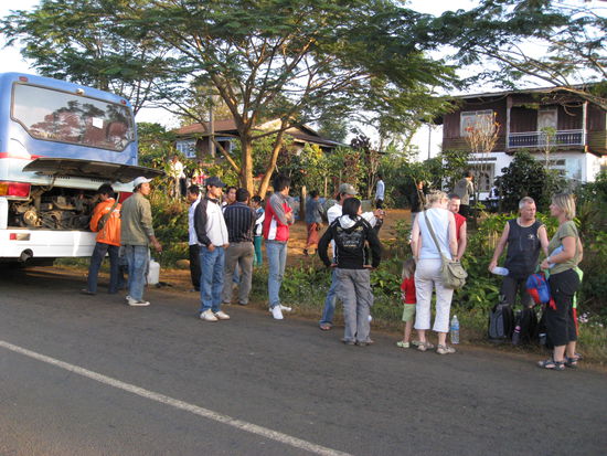 Warten auf den Ersatzbus