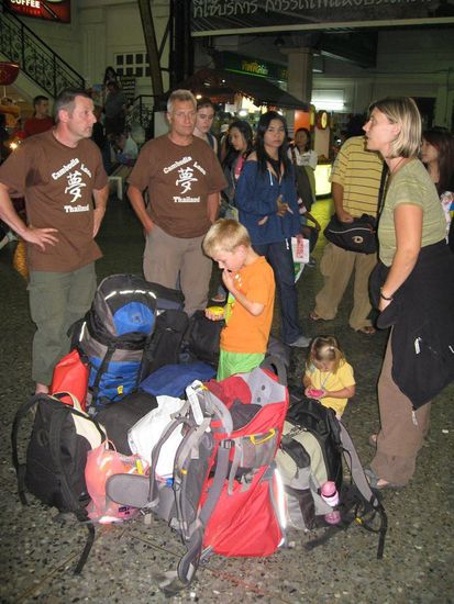 Auf dem Bahnhof Hua Lamphong in Bangkok