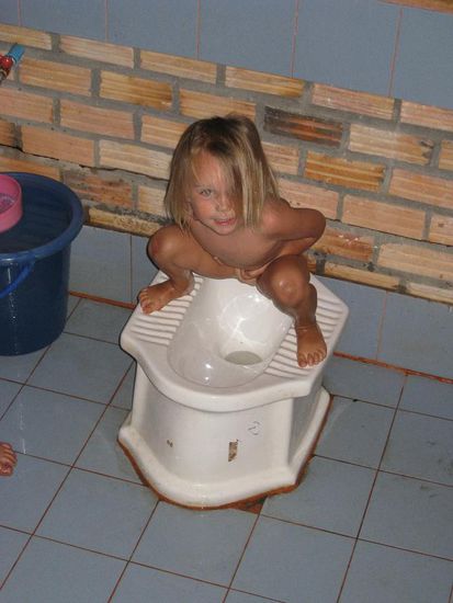 ... und unser super bequemes Klo.