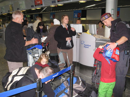 Bei der Gepaeckabgabe...