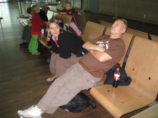 Abhaengen am Airport in Seoul und Warten auf den Weiterflug nach Phnom Penh.