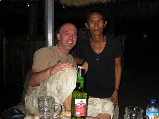 Frank mit Didi unserem Kellner.