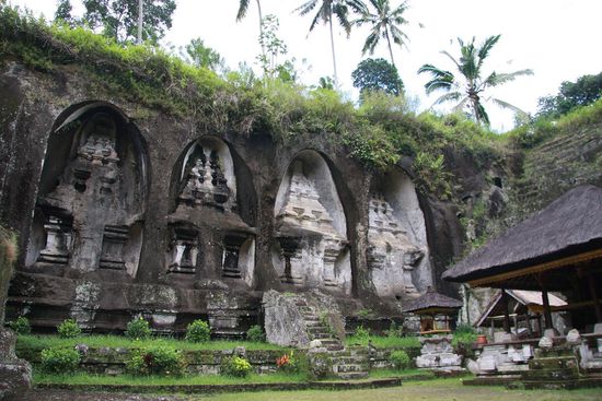 Grabmal der Koenigsfamilie Rayuana