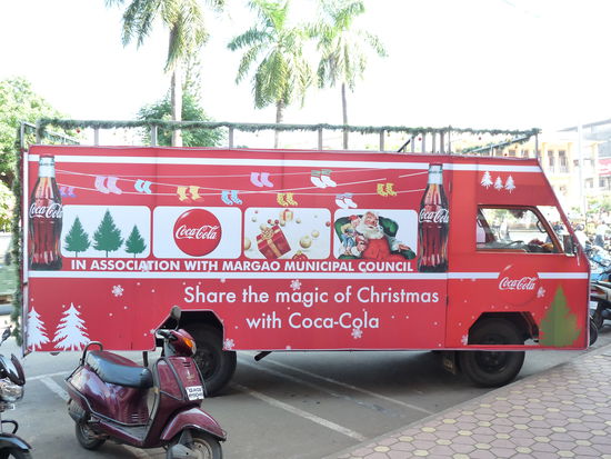 lach, der Weihnachtstruck ist auch hier auf Tour