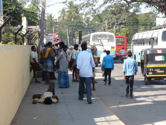 normaler Mittagsschlaf...sieht man oft