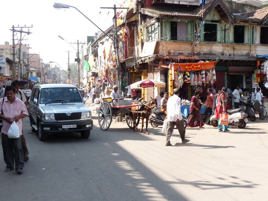 wieder unten in der stadt.....einkaufsstrasse