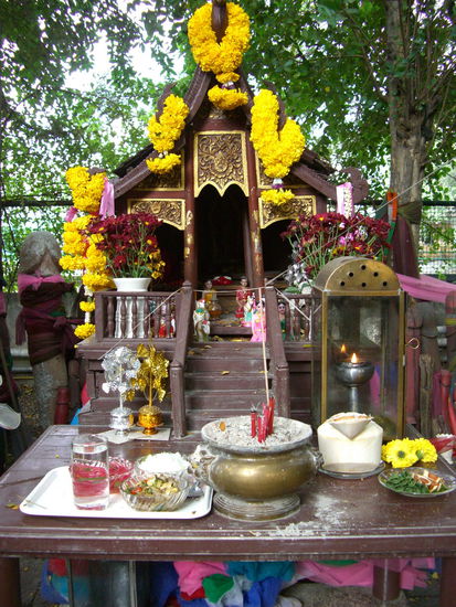 Frau Tuptim nimmt nicht nur Genitaliendarstellungen entgegen