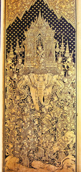 Elefantenmotiv an den Fensterläden