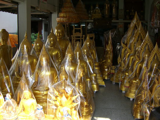 Tempelbedarf in Massen