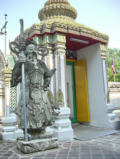 Der Touristeneingang ist auf der Nordseite