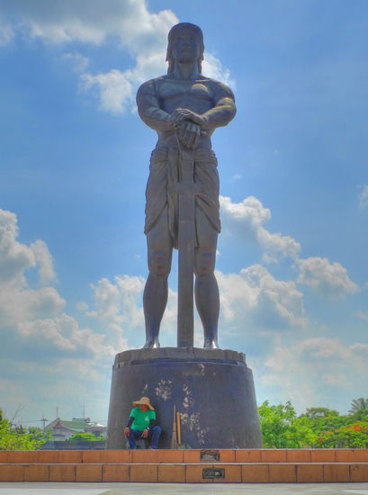 Das Sentinel of Freedom.