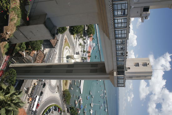 Der beruehmte Elevador der die Ober- und Unterstadt Salvador´s miteinander verbindet.