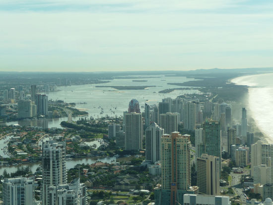 Nordseite Surfers Paradiese vom Q1 Tower