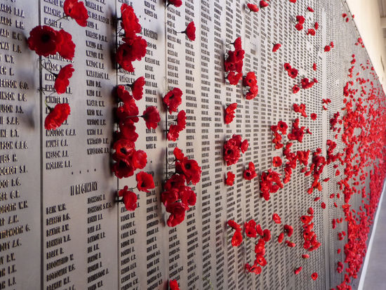 Gedenktafel im War-Memorial