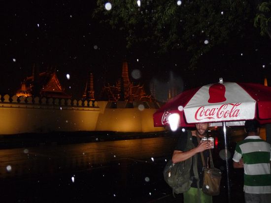 vom Regen überrascht