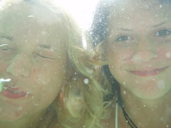 Sandy und ich unter Wasser 