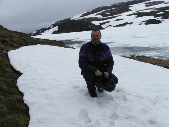 Am zugefrohrenen See