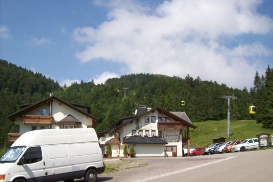 An der Talstation der Seilbahn am Belchen
