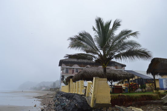 Alles eingebrochen, der Ozean ist nicht zu unterschätzen