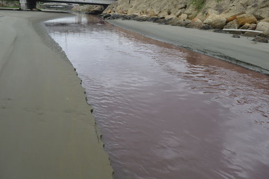 ich konnte es wd nicht lassen, es rinnt ungefiltert in den Pacific, ist nur eines von vielen Rinnsalen, und das auch nur in Manta