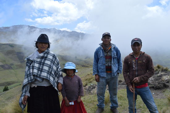 im Nebel aufgetaucht, pobres, Bergbauern