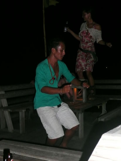 Philippiner am Tanzen ;o)