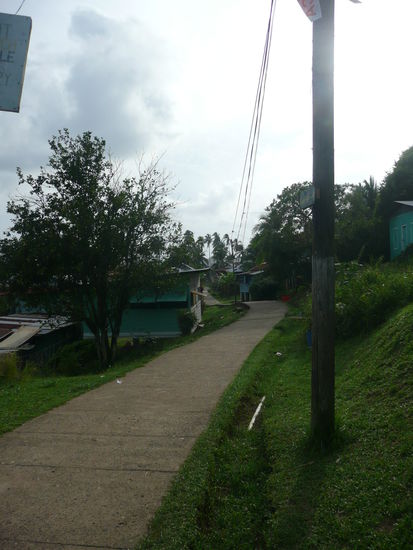 Die Hauptstrasse durch Bastimentos