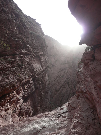 Felsformationen auf dem Weg nach Cafayate.