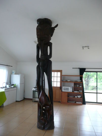 Die Moai Statue im Wohnzimmer