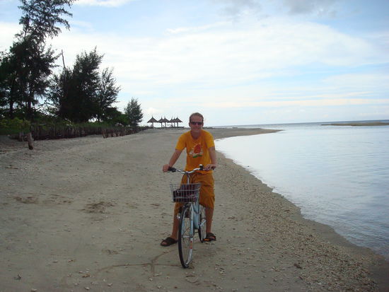 Auf einer kleine Fahradtour um die Insel