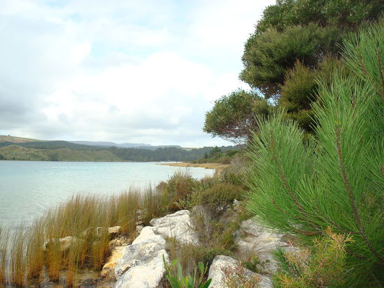 einer der 3 Kaiwii lakes. WUNDERSCHOEN und auch angenehm zum baden.