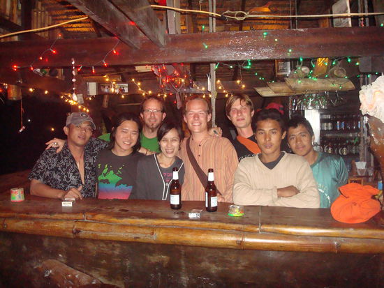 Das Team der besten Bar der Insel