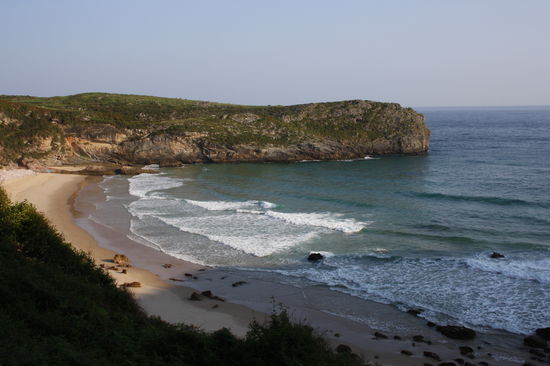 Playa Ballota bei Llanes