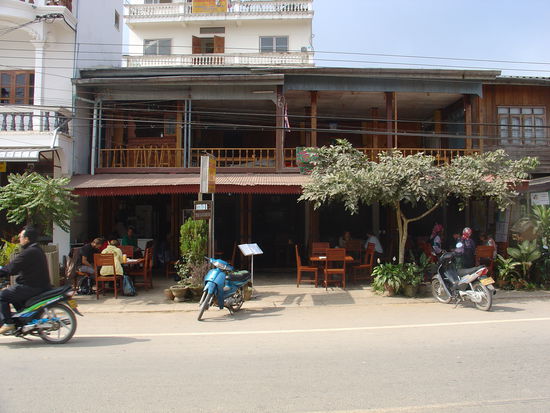 Das wirklich empfehlenswerte Many Chan Guesthaus.