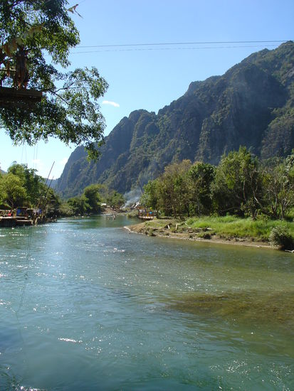 Und los gehts... diesmal schwammen wir bis zur ersten Bar.