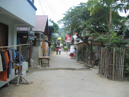 Strasse in El Nido