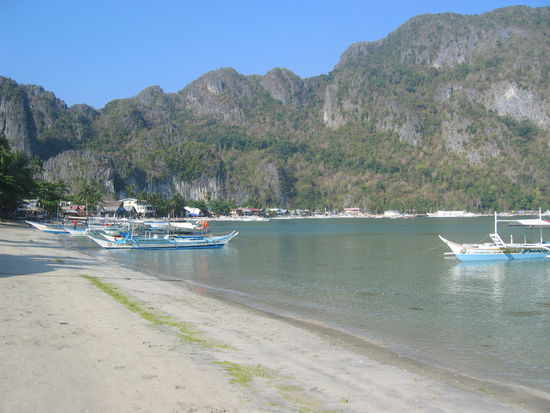 Strand von El Nido