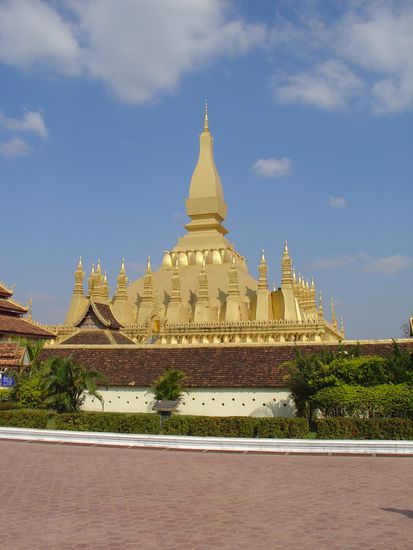 "Pha That Luang", grosse goldige Stupa.