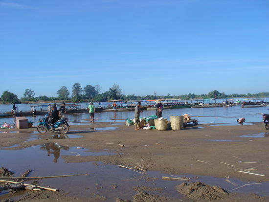 Von hier fuhren die Boote auf die Inseln...