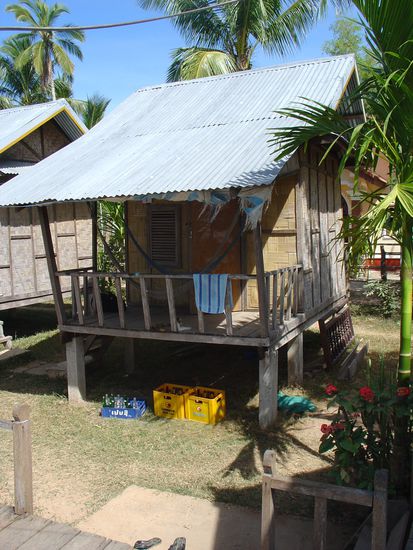 Mein kleines Bungalow mit zwei Haengematten und toller Aussicht...