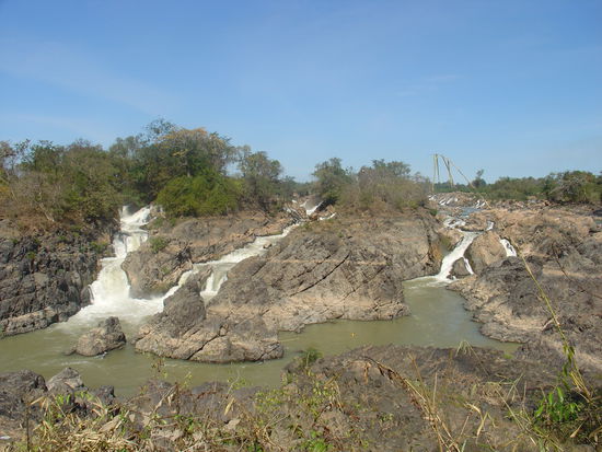Auch hier hatte es unzaehlige weitere Wasserfaelle...