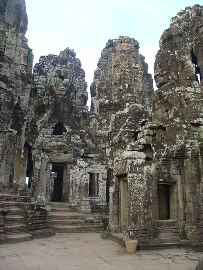 Diverse Tuerme innerhalb des Tempels.